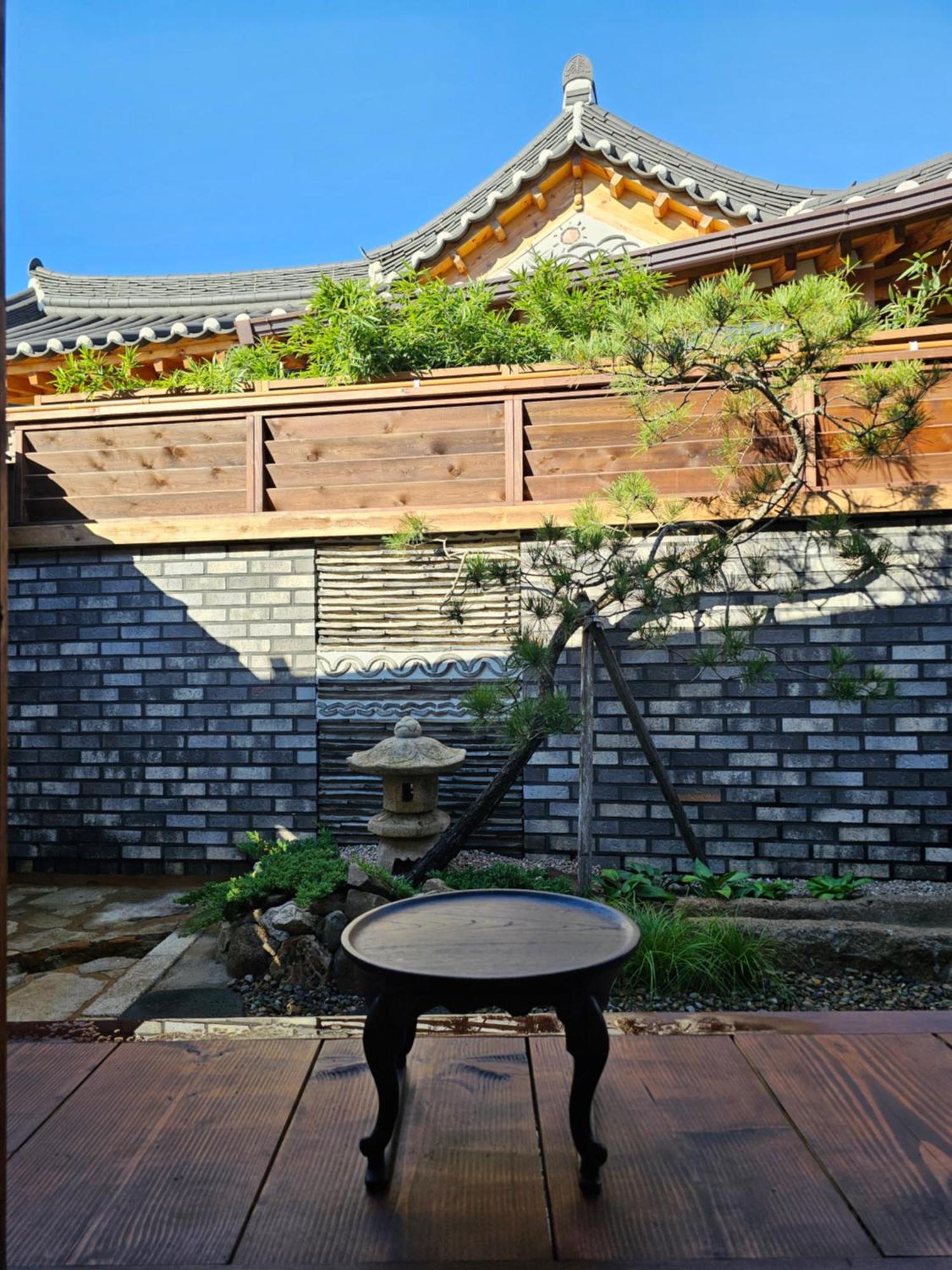 Sieunjae Bed & Breakfast Gyeongju Exterior photo